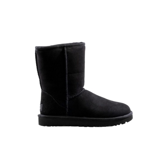 UGG Classic Short II Boots - Picture 1 of 5